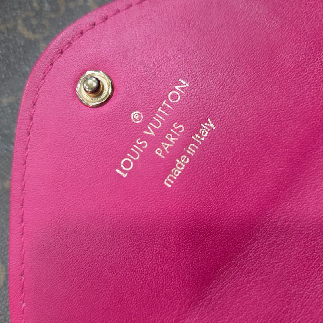 루이비통 뉴 웨이브 월릿 상품이미지4