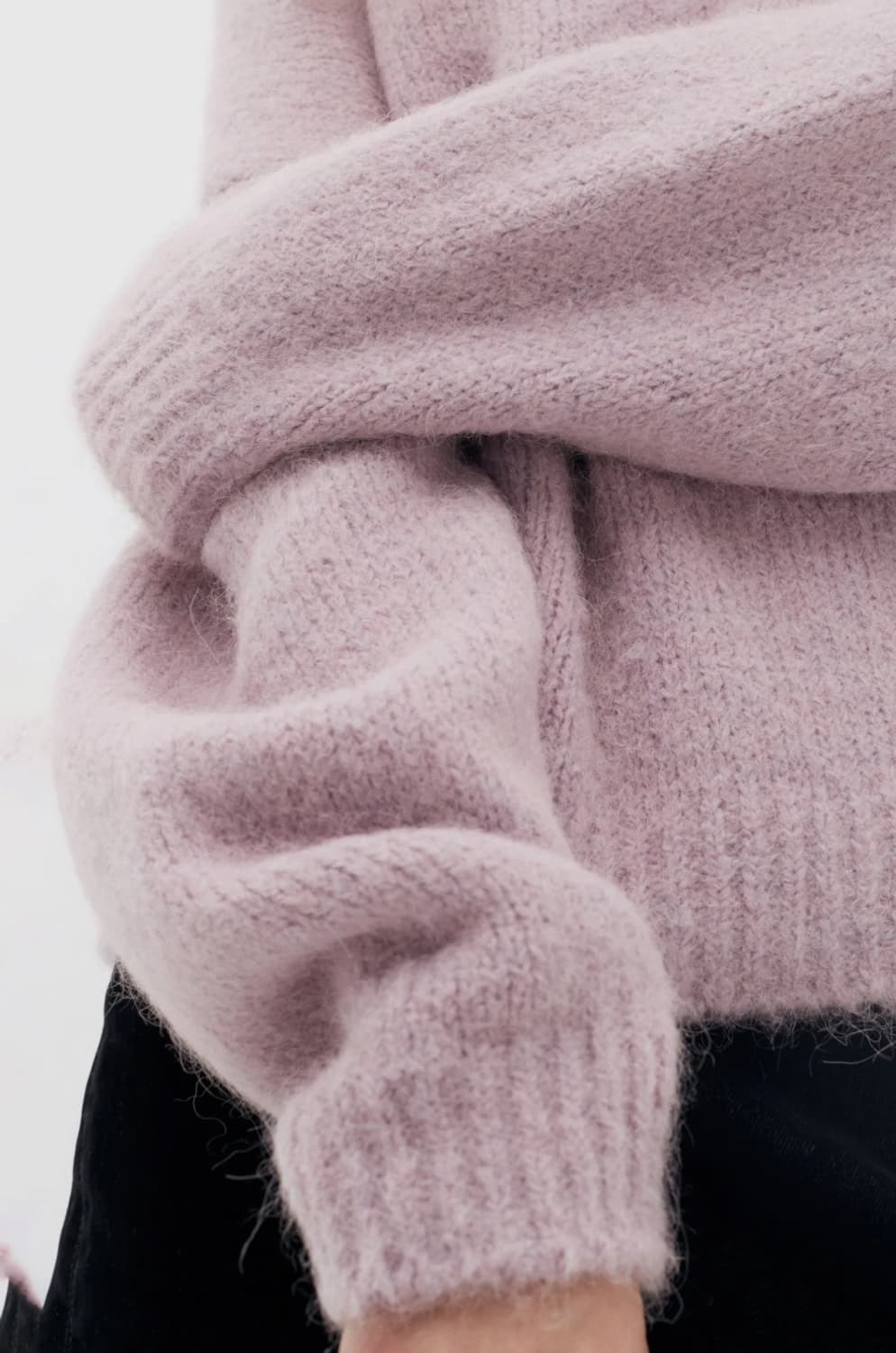 [로우클래식] ALPACA V-NECK SWEATER_pink 상품이미지2