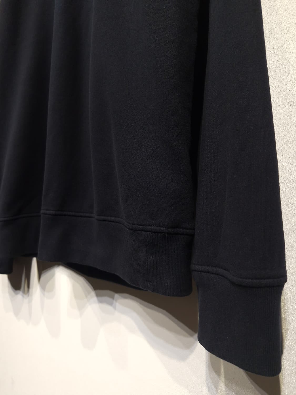 STONE ISLAND 스톤아일랜드 와펜 맨투맨 상품이미지4