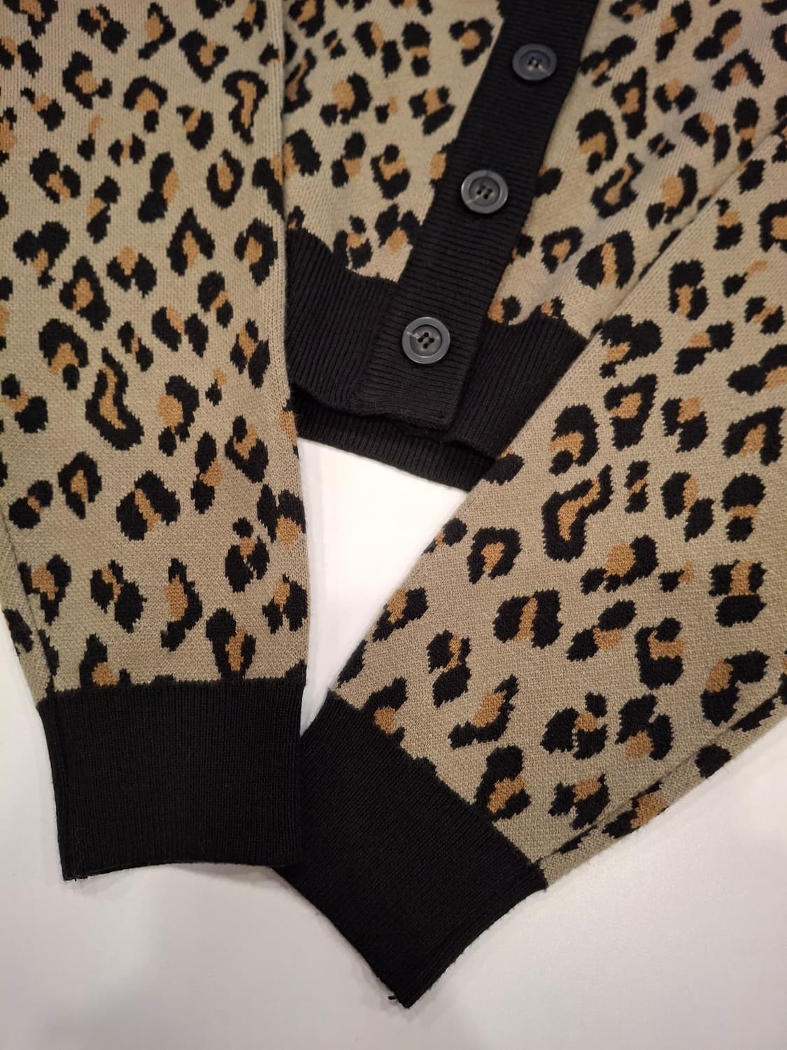 (마지막특가) Ordinary Holiday 레오파드 가디건 상품이미지3