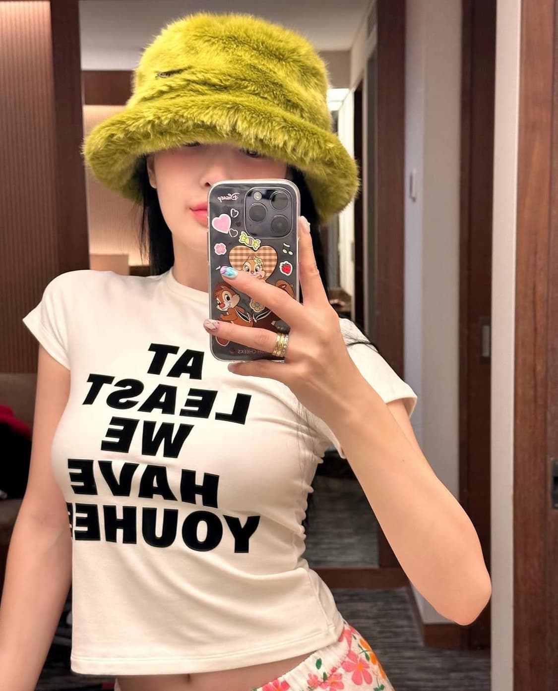 유희 LETTERING T-SHIRT WHITE 상품이미지1