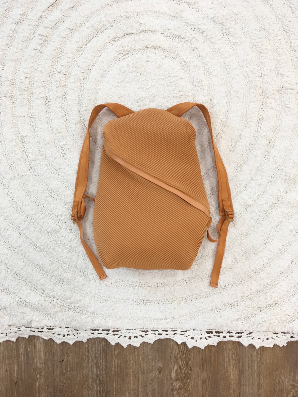 이세이미야케 플리츠플리즈 백팩 상품이미지2