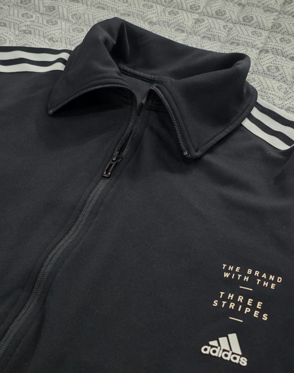아디다스 블랙 삼선 트랙 자켓 L 상품이미지3