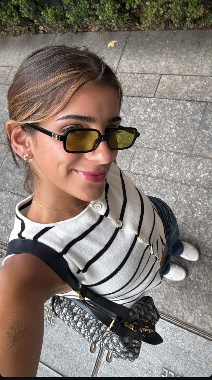 미우미우 리가드 선글라스 그린 상품이미지1