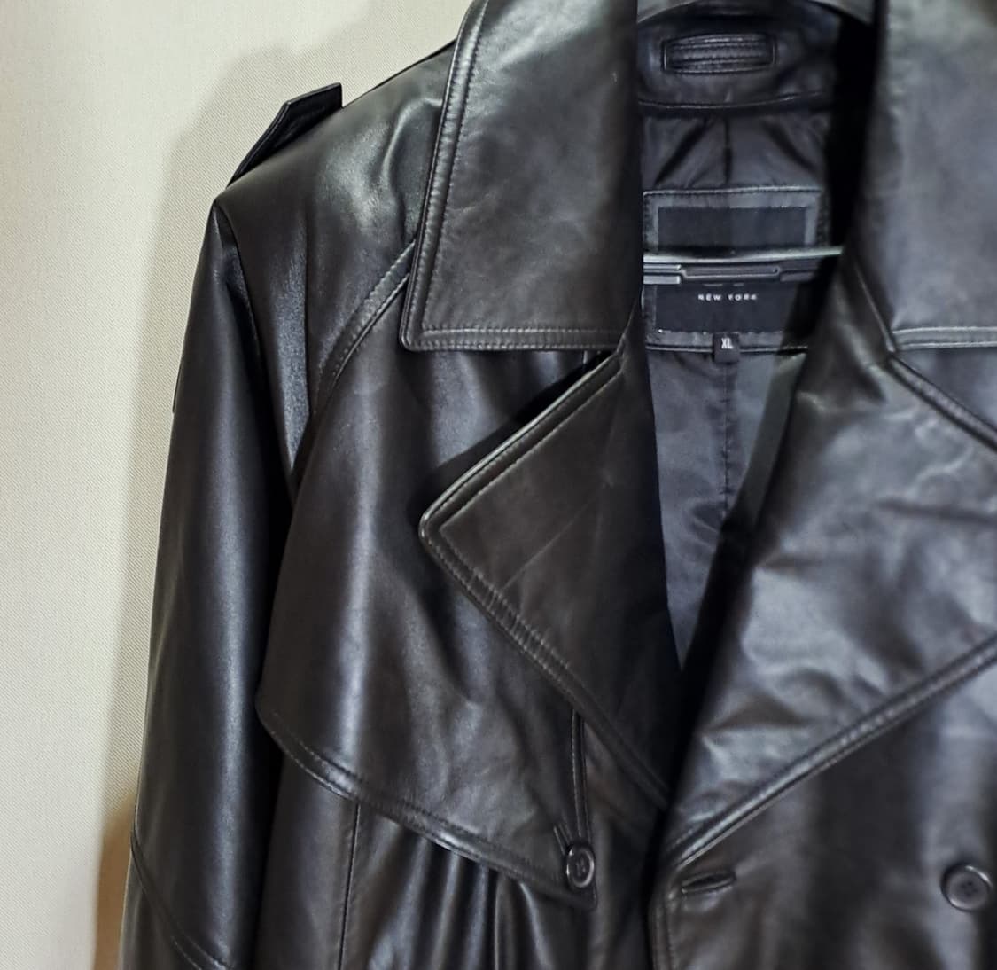 (새제품) 양가죽 더블버튼 트렌치코트 115 B30 상품이미지3