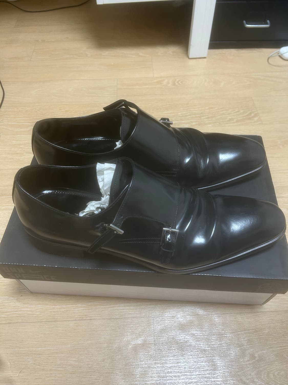 프라다 더블 몽크 구두 상품이미지1