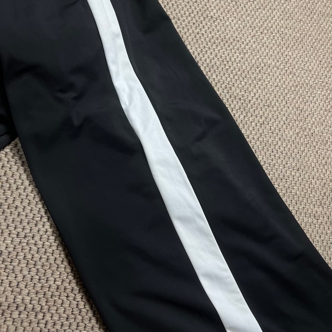 퓨마xFENTY 리한나 기모노 트리코 와이드 트랙 팬츠 L 상품이미지8