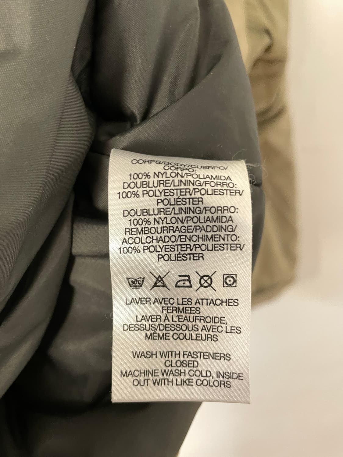 살로몬 윈드브레이커 자켓  상품이미지8