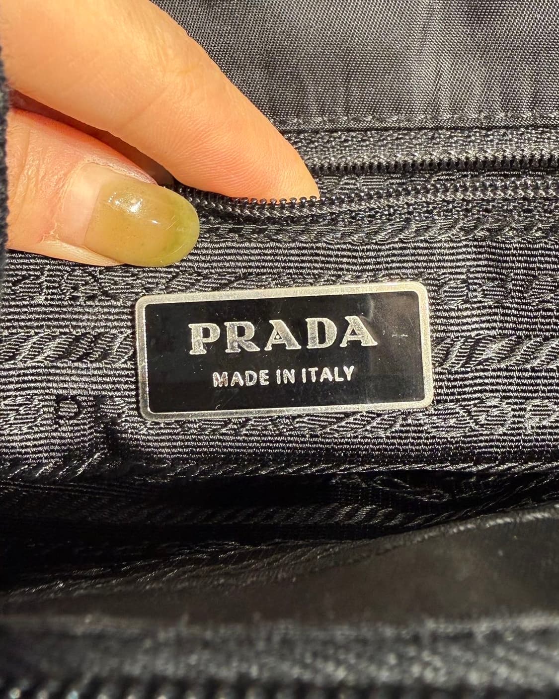 프라다 블랙 포코노 나일론 토트백  상품이미지7