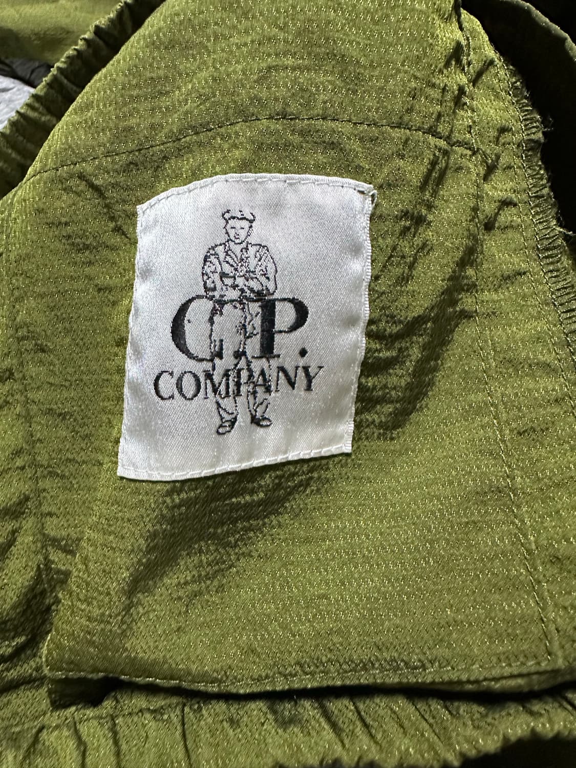 C.P. Company 올리브색 바람막이 자켓 상품이미지6