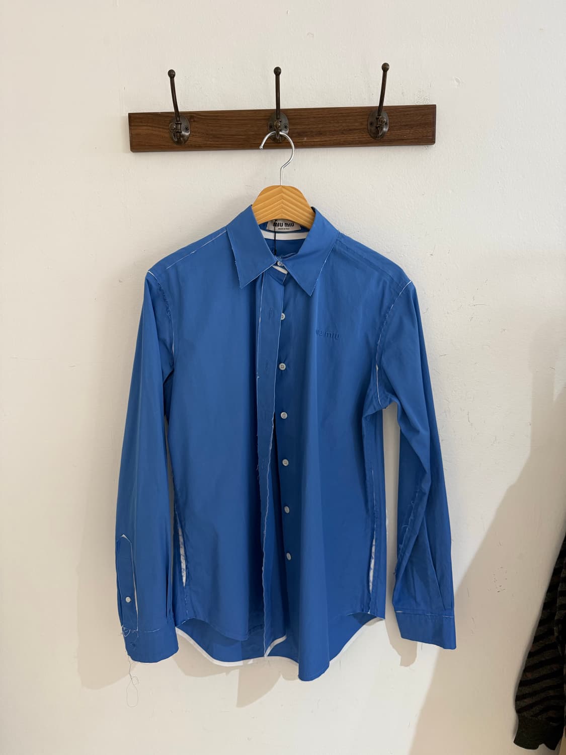 미우미우셔츠 상품이미지1