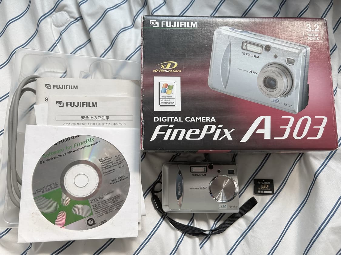 후지필름 FinePix A303 디지털 카메라 풀박스  (XD포함) 상품이미지1