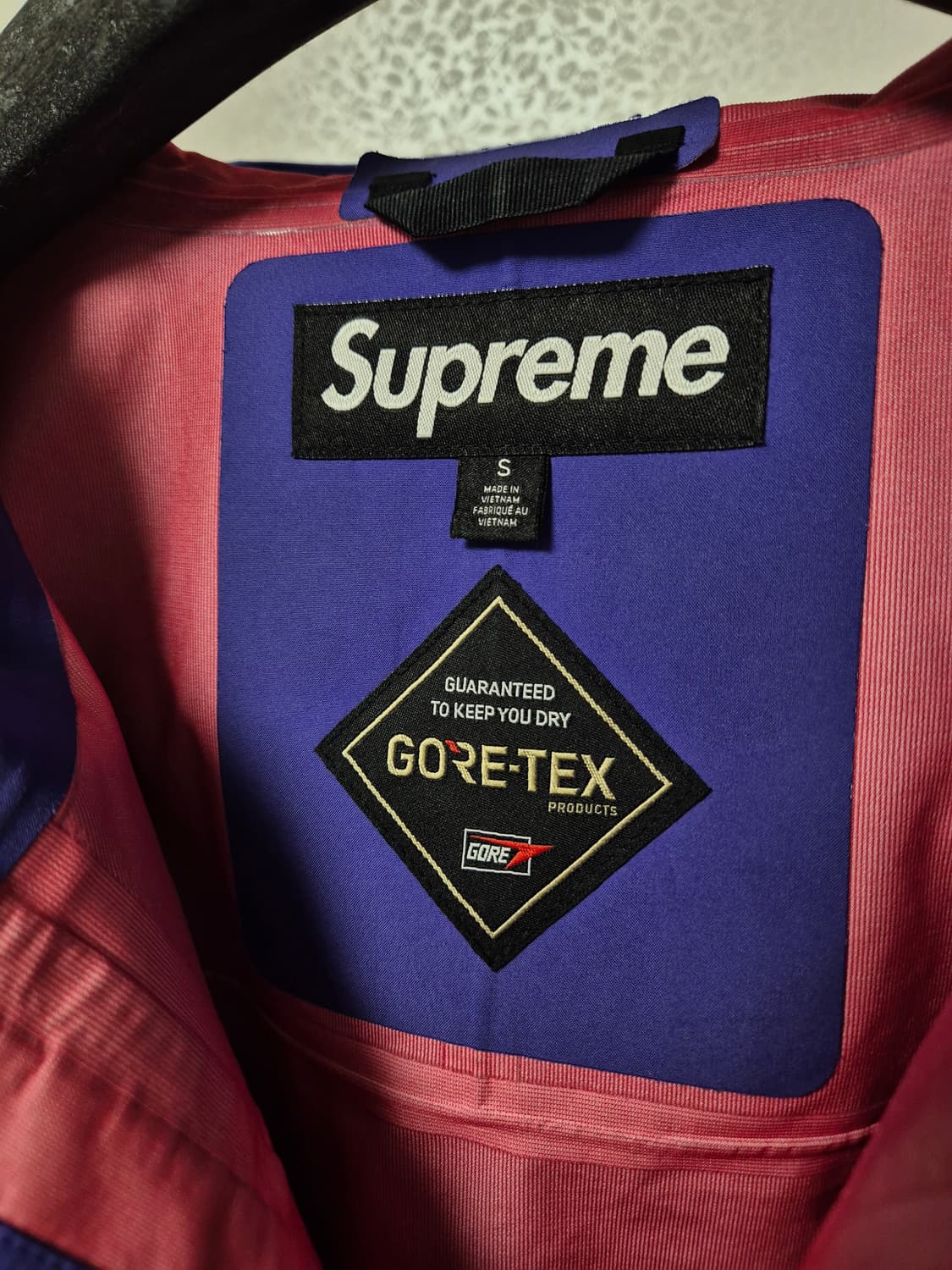 슈프림 x 노스 페이스 고어텍스 3L 후드 자켓 상품이미지4