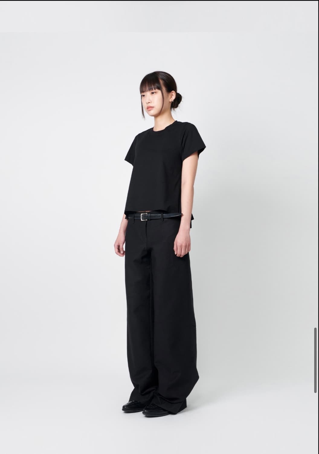 ee누마레 SIDE PLEATED 1/2 T-SHIRTS BLACK 상품이미지3