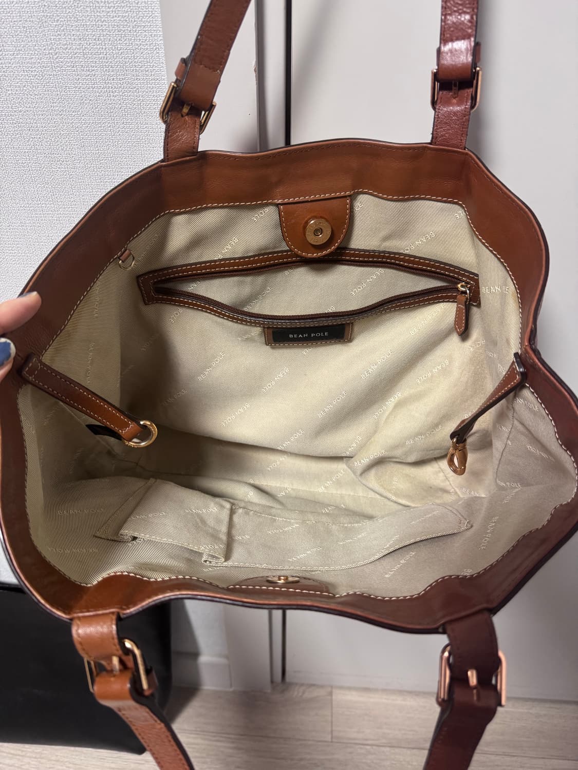 빈폴 레더 브라운 숄더백 상품이미지5