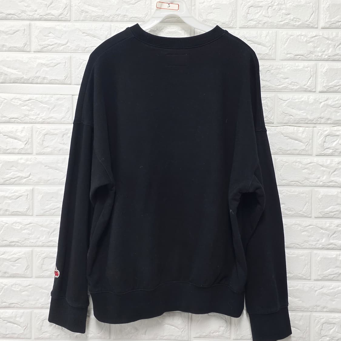 택포_ 키르시 체리 맨투맨 블랙 L 상품이미지4