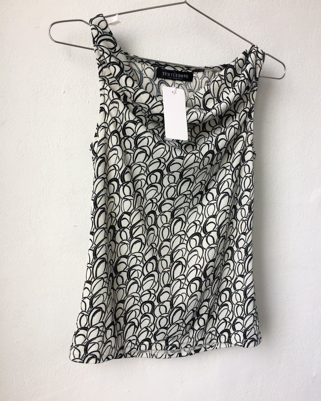 Drape pattern sleeveless 상품이미지4