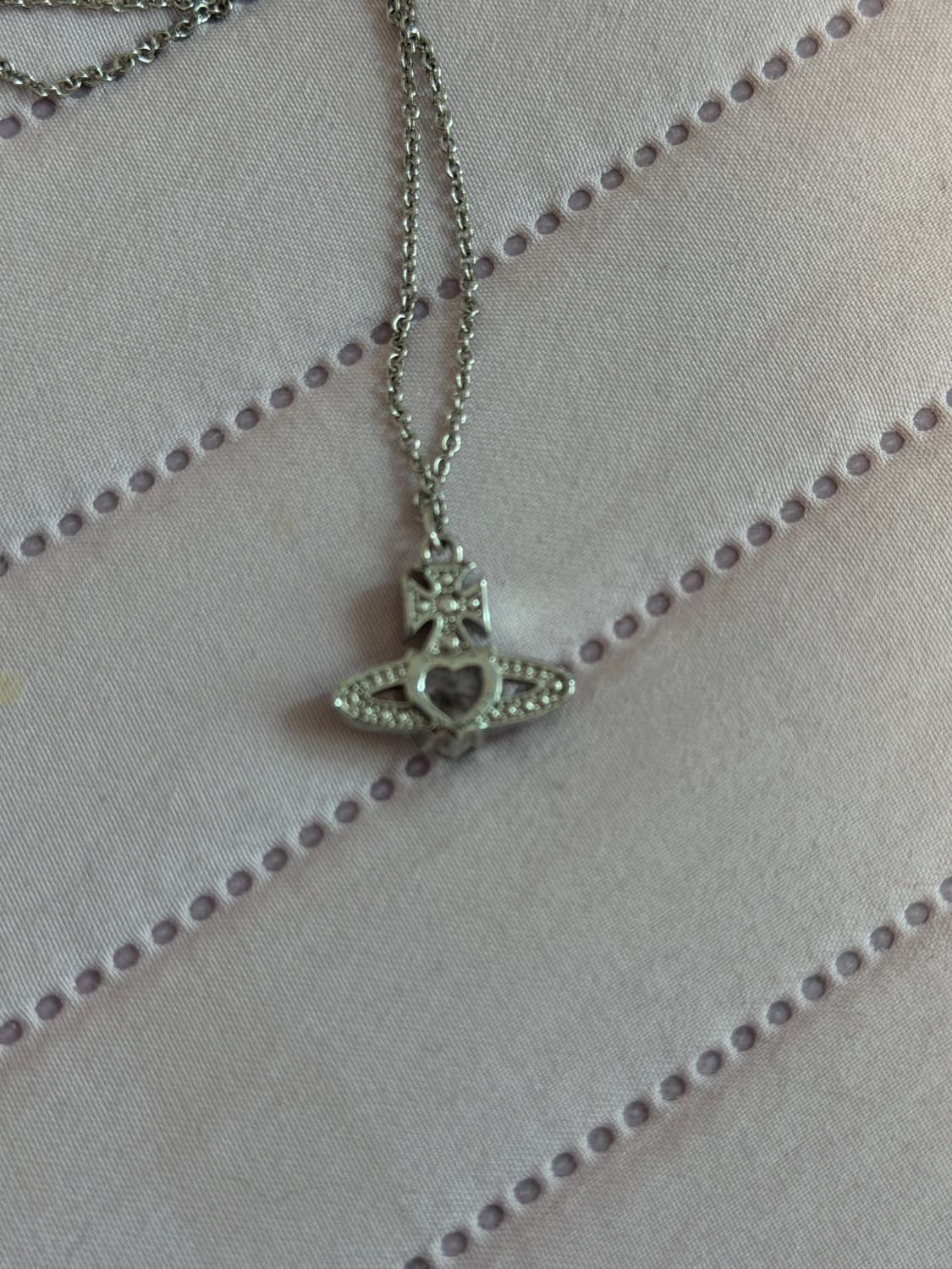 급전)비비안 웨스트우드 아리엘라 펜던트 플레티넘 목걸이 상품이미지2