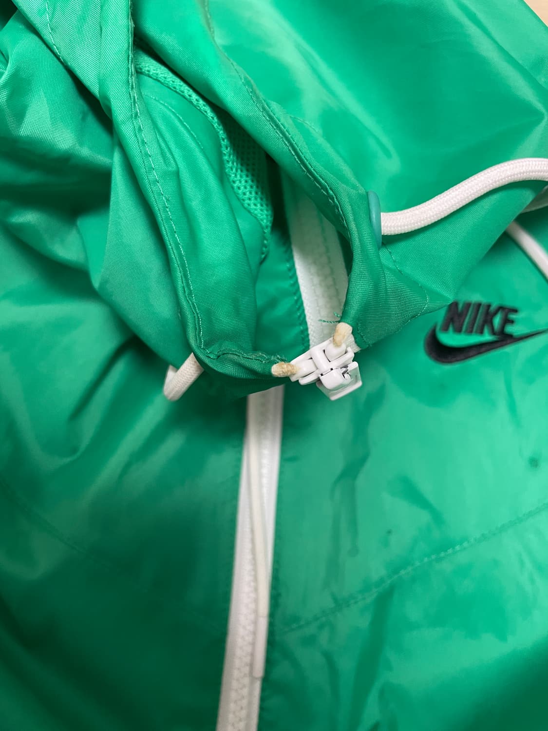 나이키 바람막이 상품이미지3