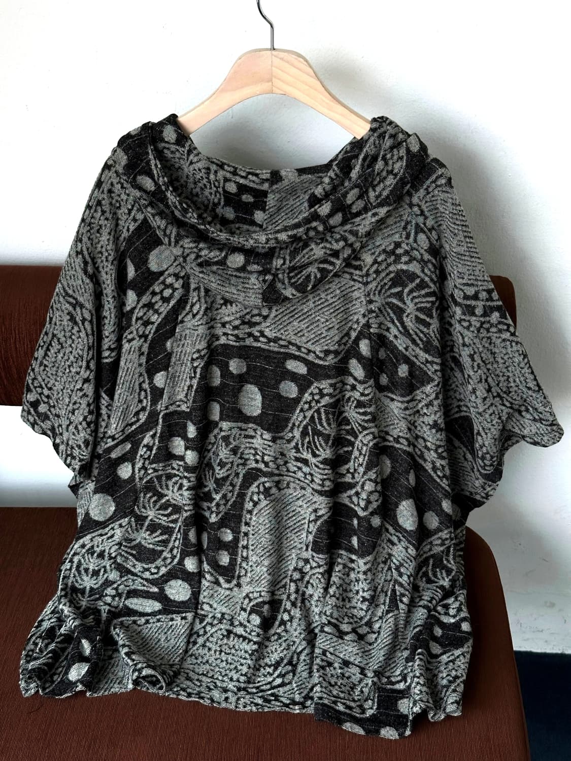 Hooded design wide cape parker 상품이미지8