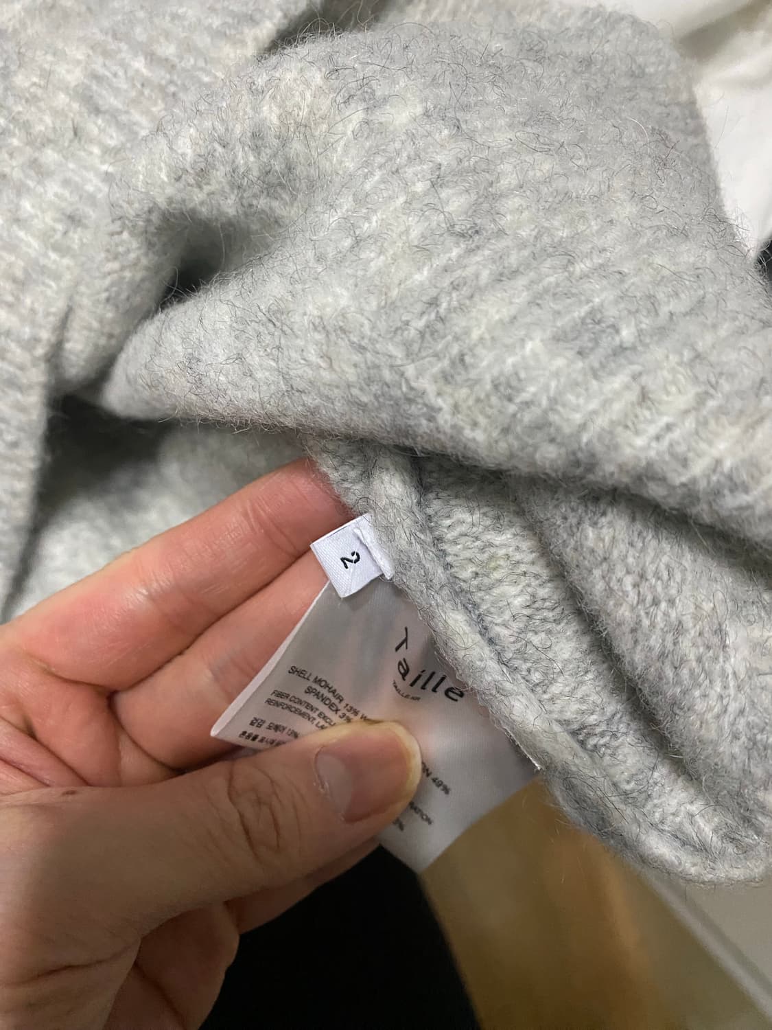 타일레 모헤어 브이넥니트 클라우드그레이 상품이미지1