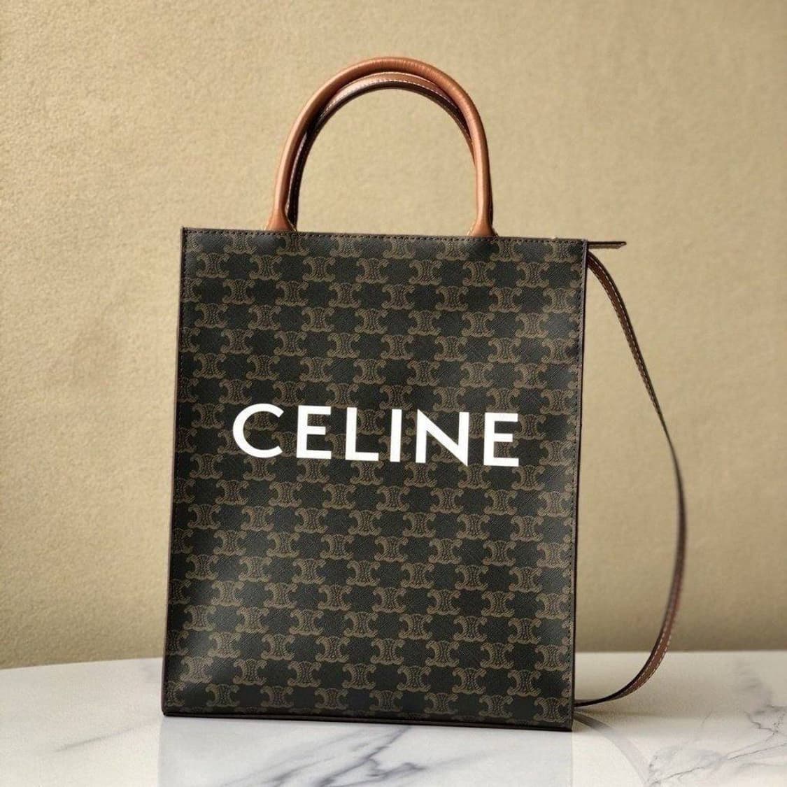 셀린느(Celine) 스몰 버티컬 카바스 토트백 상품이미지1