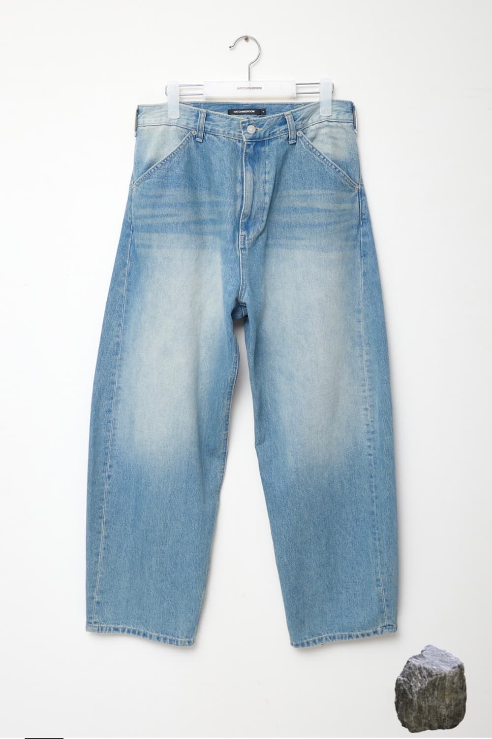 해칭룸 Curve Jeans Bleached Blue 상품이미지1