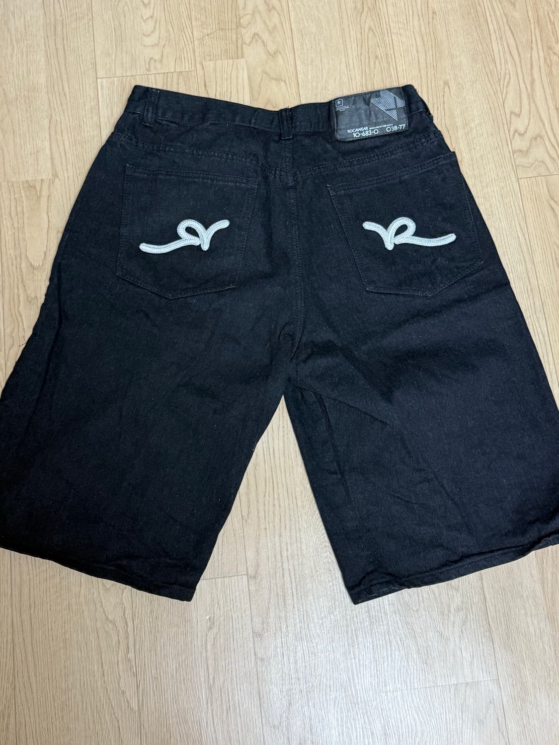 로카웨어 블랙 데님 버뮤다 반바지 상품이미지2