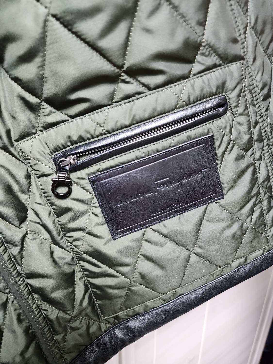 (정품) 페라가모 레더 파이핑 퀼팅 자켓 누빔자켓 XL 50 상품이미지9