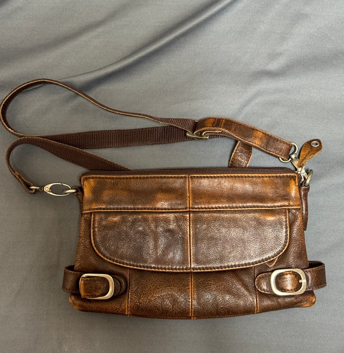 천연 소가죽 크로스백 상품이미지1