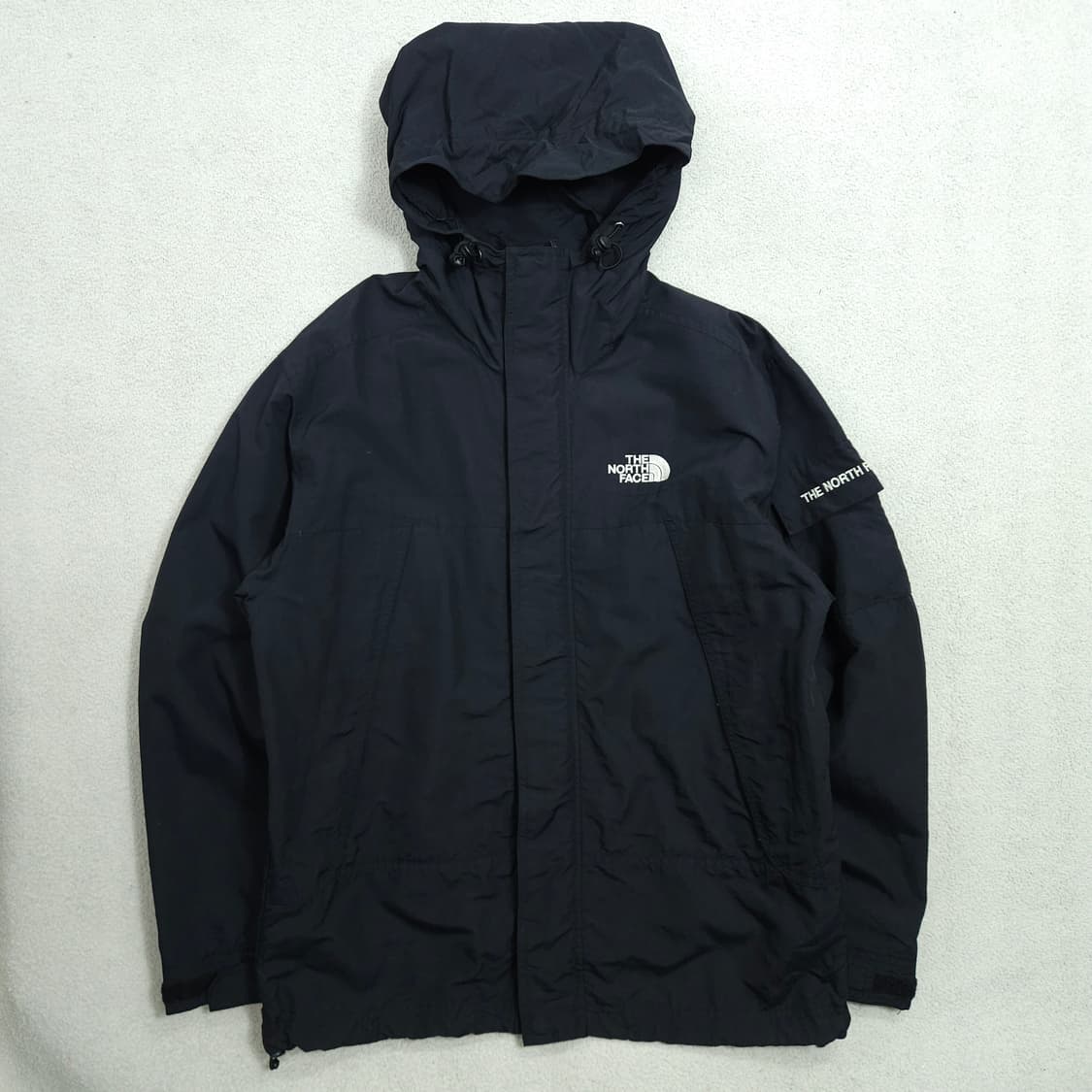 노스페이스 바람막이 90 블랙 상품이미지1