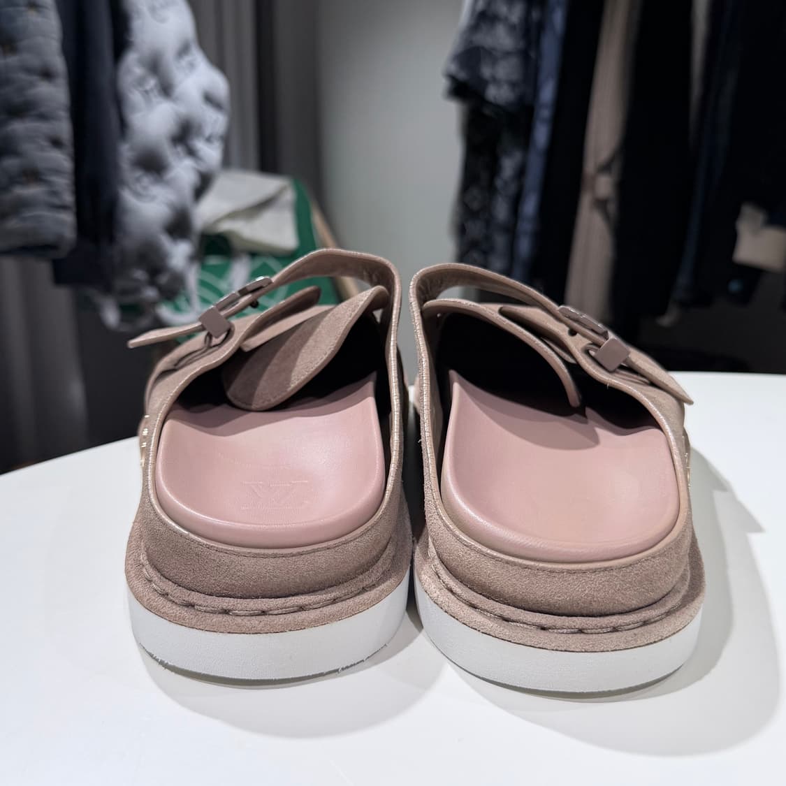 (A+급/9) / 루이비통 LV 이지 뮬 샌들 슬리퍼 상품이미지4