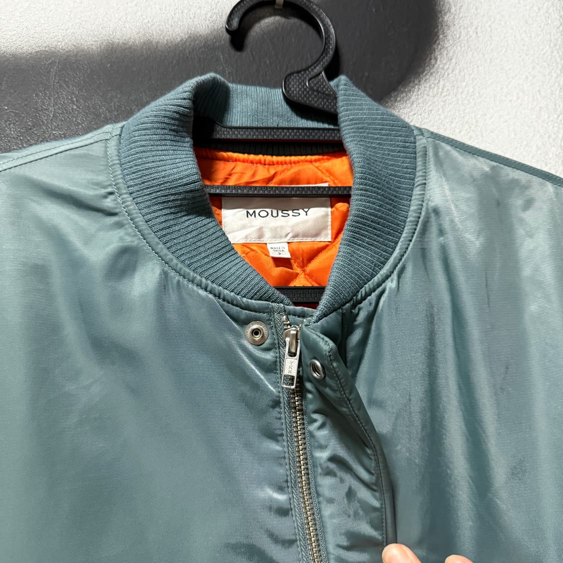 Moussy 마우지 펄 색상 히든 지퍼 ma-1 플라이트 자켓 상품이미지6
