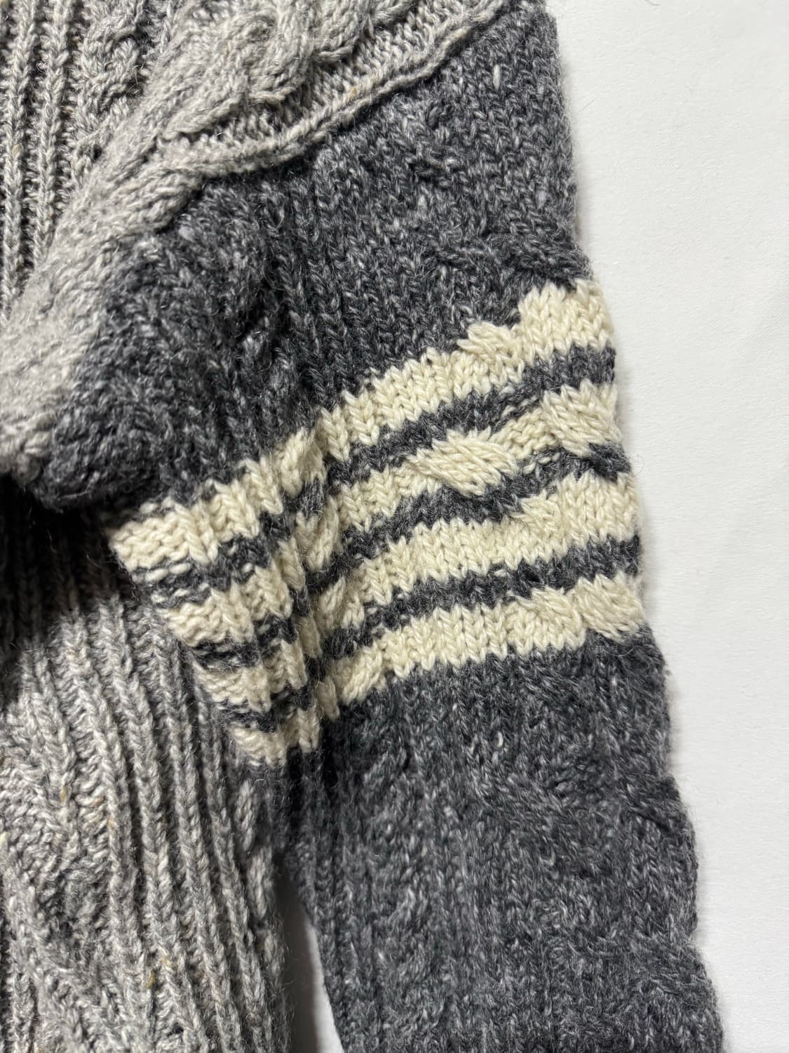 2 톰브라운 아란케이블 꽈배기 니트 상품이미지5