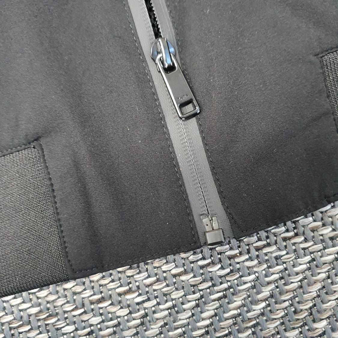 자라 나일론 바람막이 자켓 남자110 상품이미지5