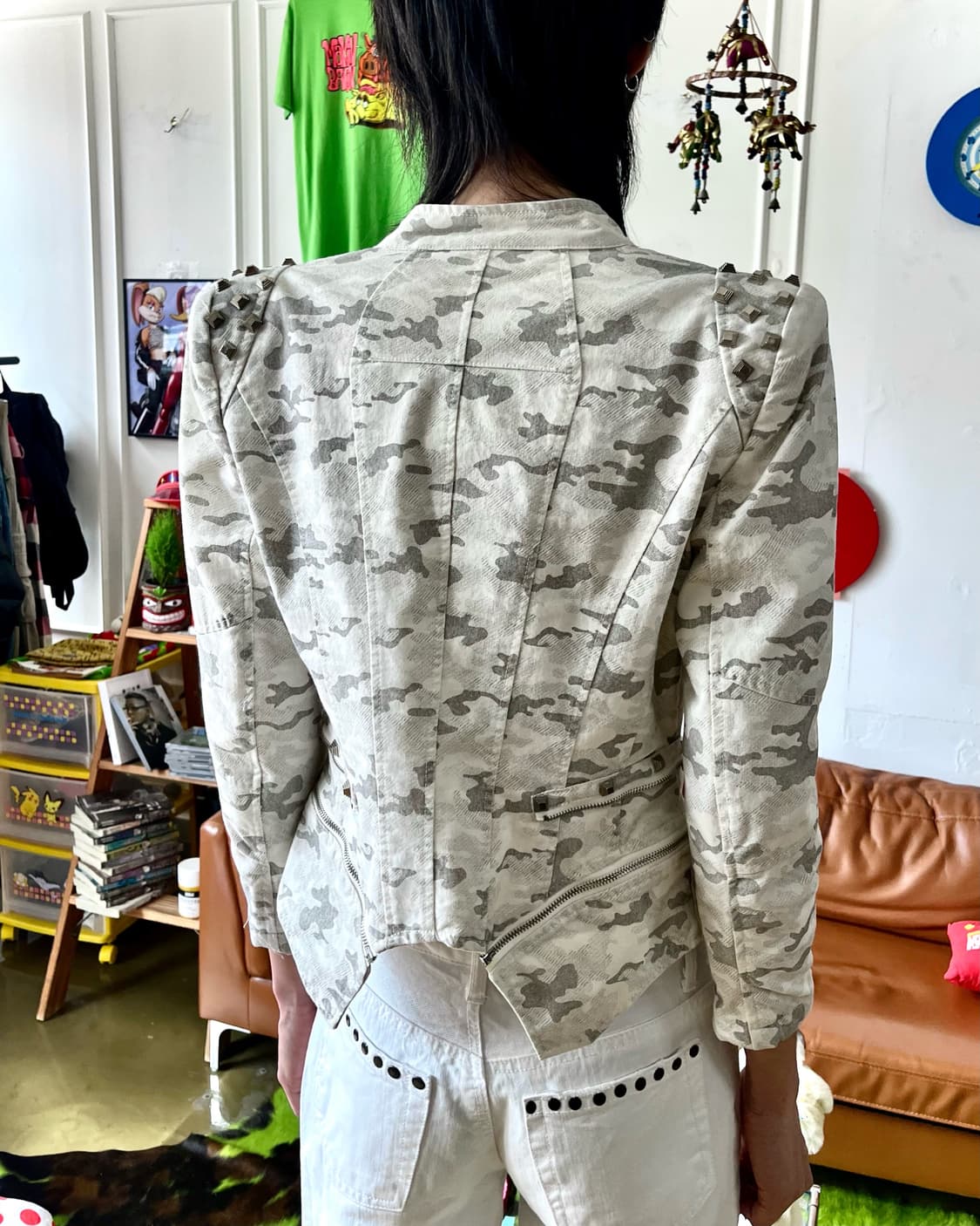 Vintage White Camo Stud Trim Jacket 상품이미지3