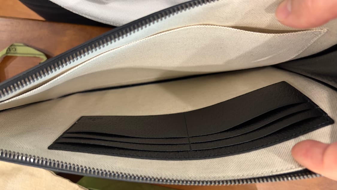 구찌 GG 마몽 레더 파우치 클러치 블랙 상품이미지5