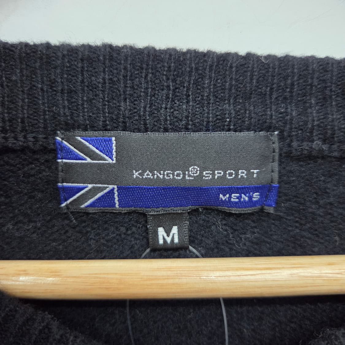 캉골 블랙 V넥 니트 남m 상품이미지4