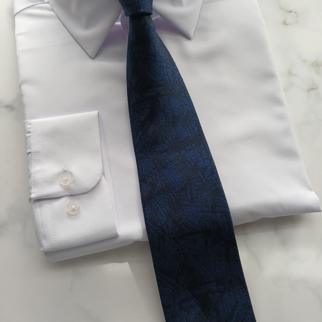 닥스 실크 네이비 텍스처 패턴 넥타이 8.4cm A+등급 A18350
 상품이미지5