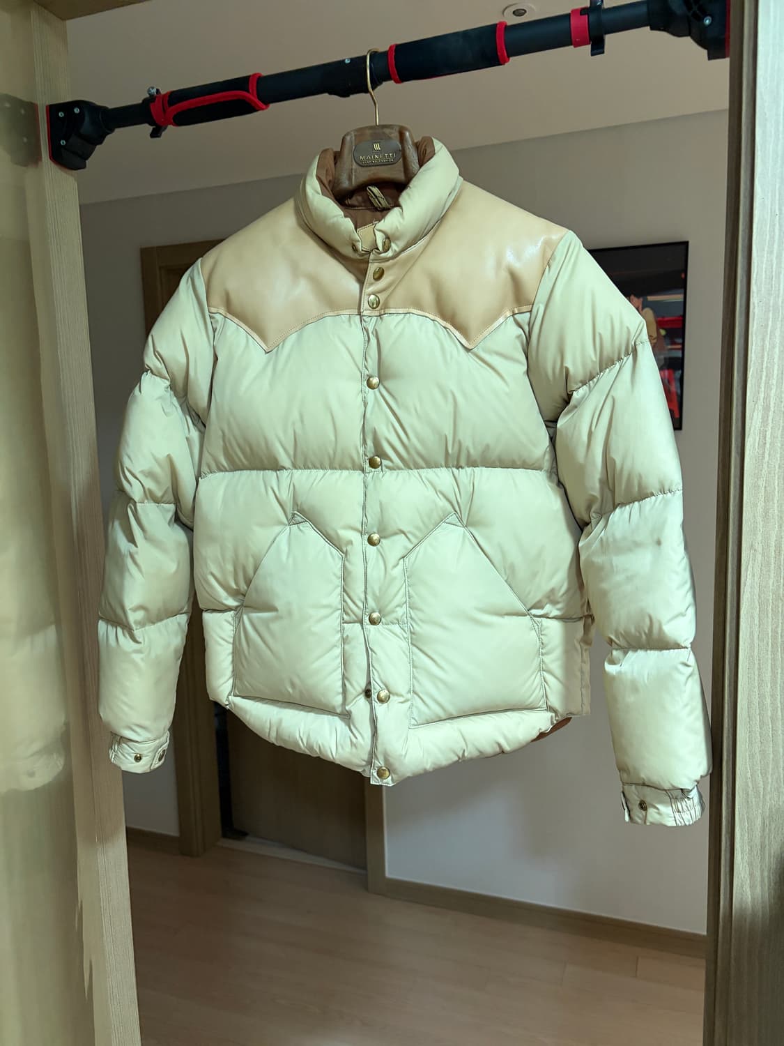 (40)록키마운틴 페더베드 다운 자켓 탄 상품이미지1