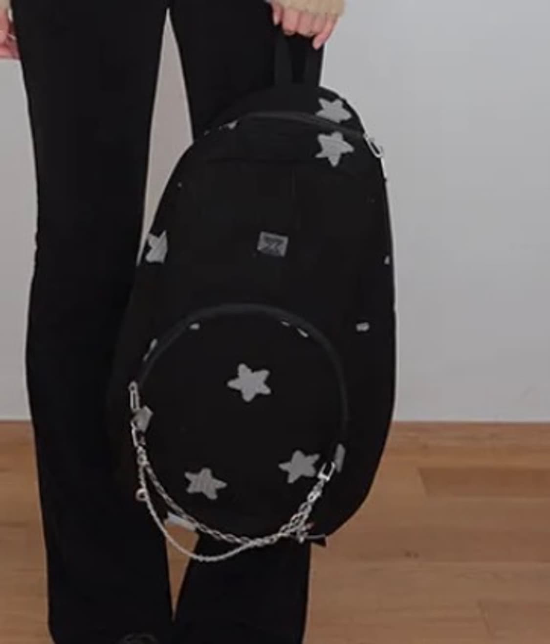 무음 네스트 백팩 블랙 스타 버전 상품이미지1