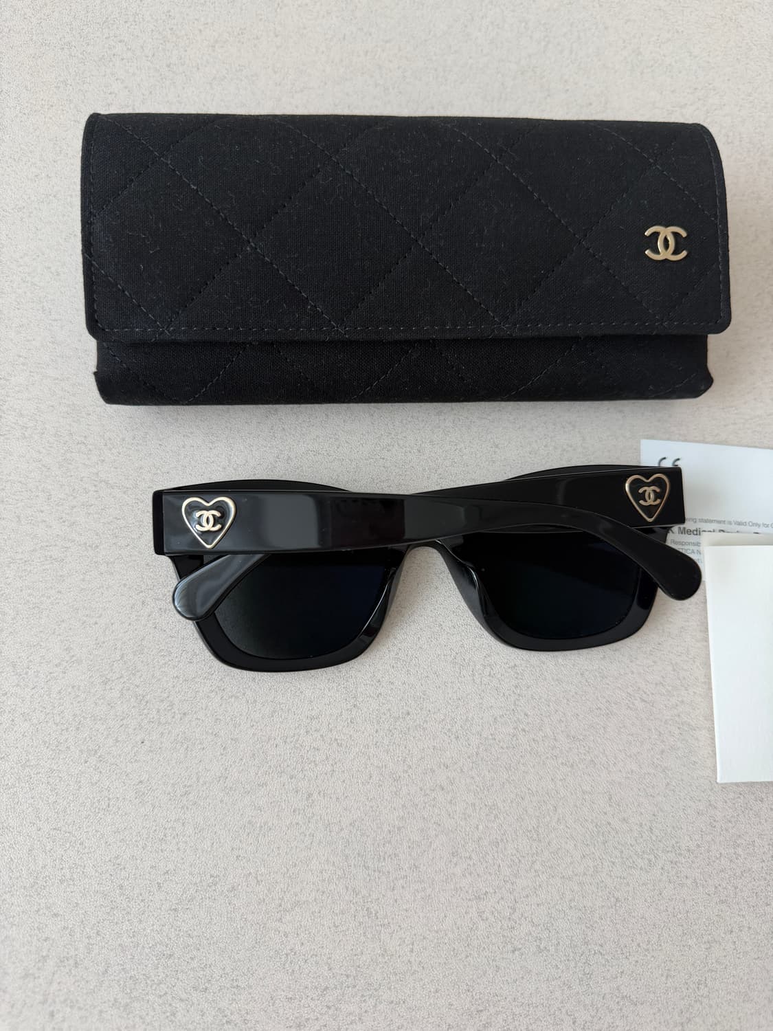 샤넬 하트 선글라스 상품이미지2