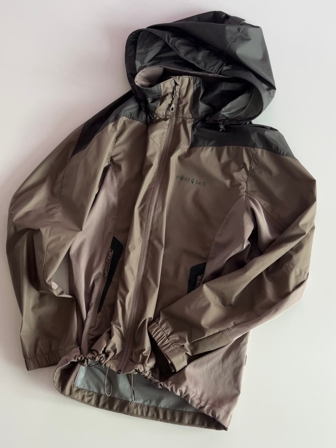 몽벨 다크 베이지 바람막이 100 상품이미지2