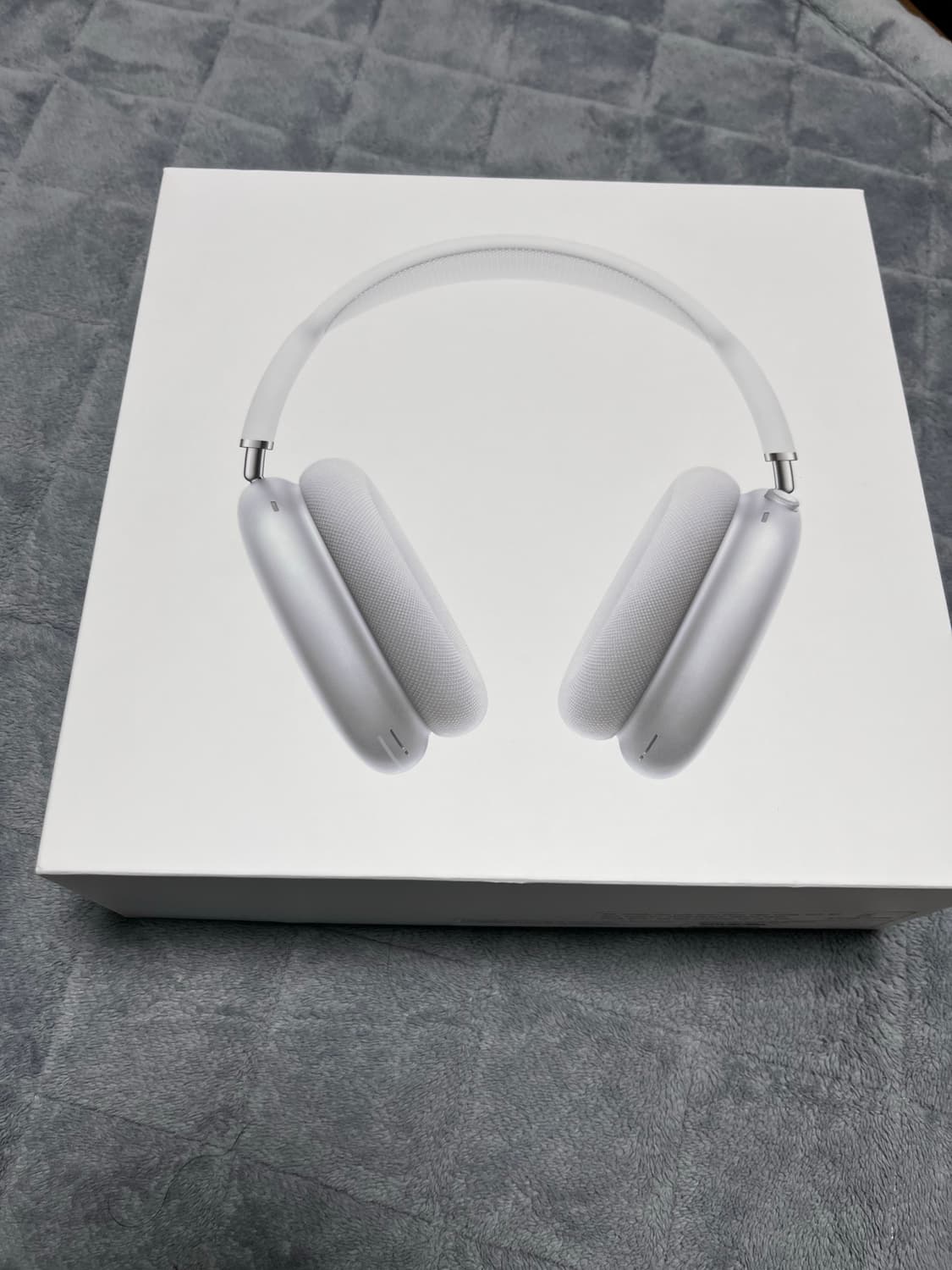 에어팟맥스 실버 팝니다. 상품이미지1