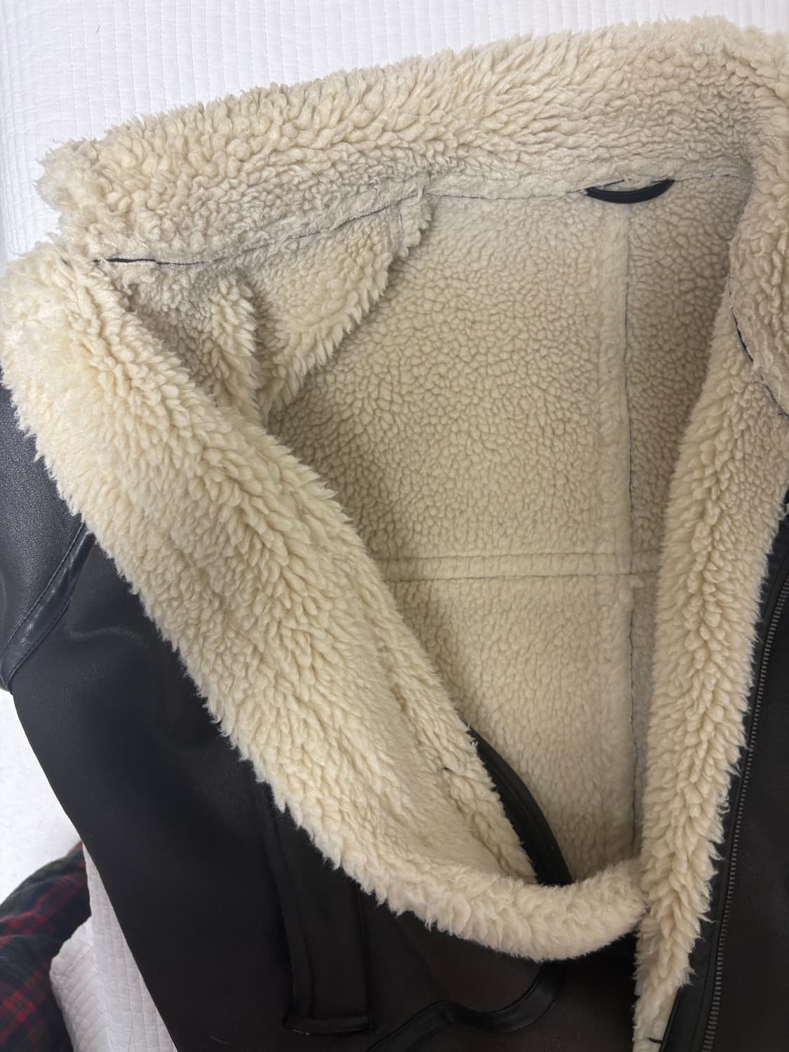 자라 무스탕 라지 상품이미지3