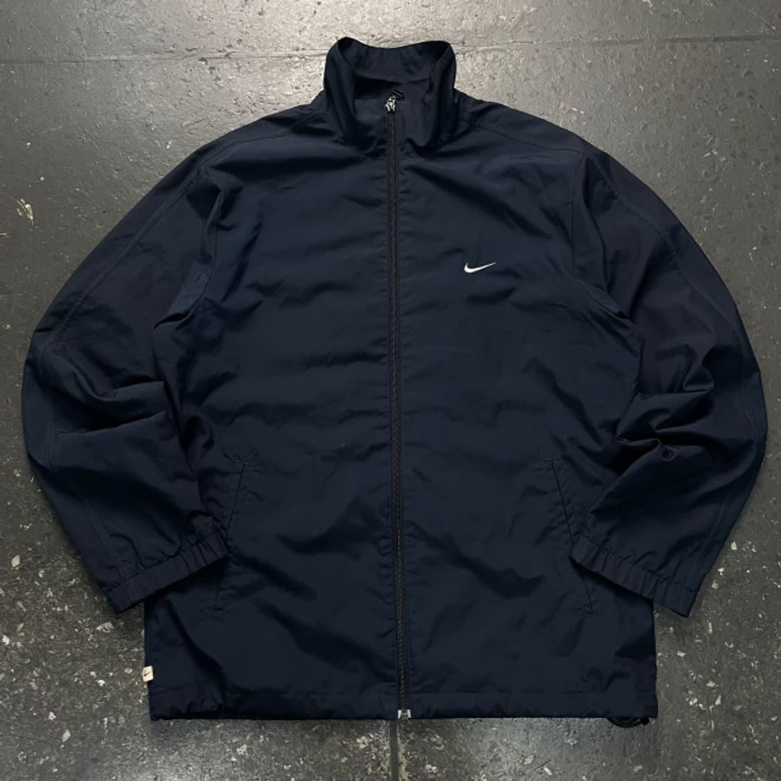 100 나이키 스우시 바람막이  상품이미지1