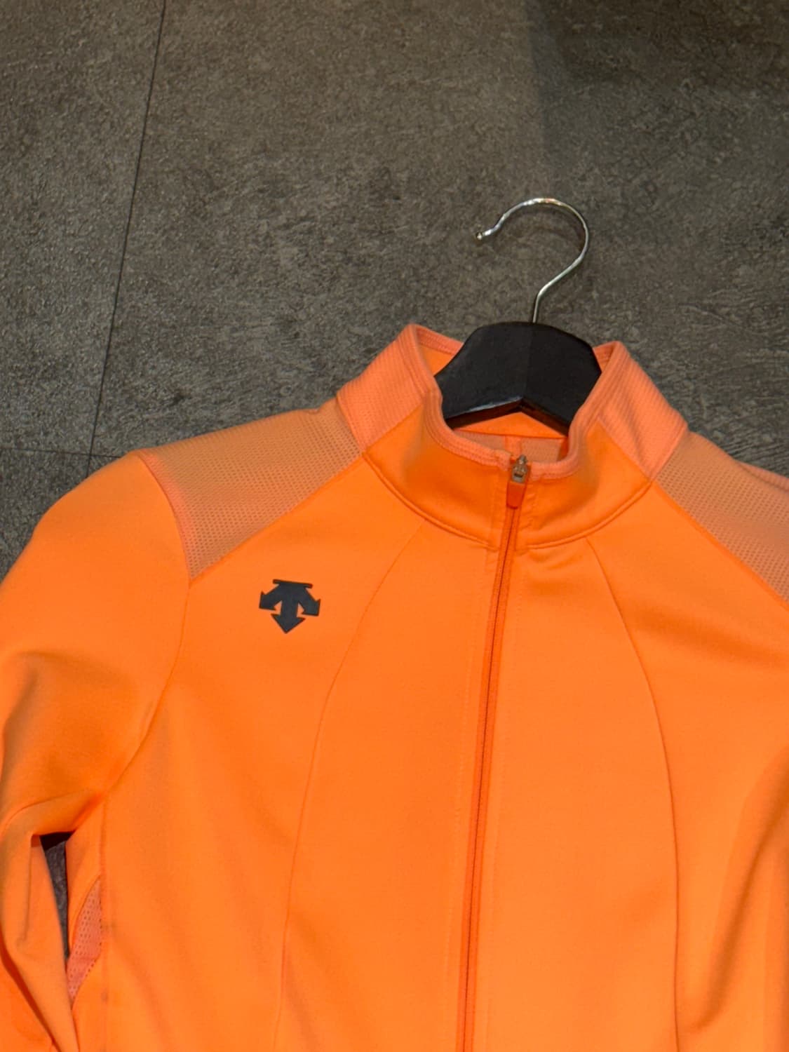 데상트 여성 집업 져지 85사이즈 상품이미지4