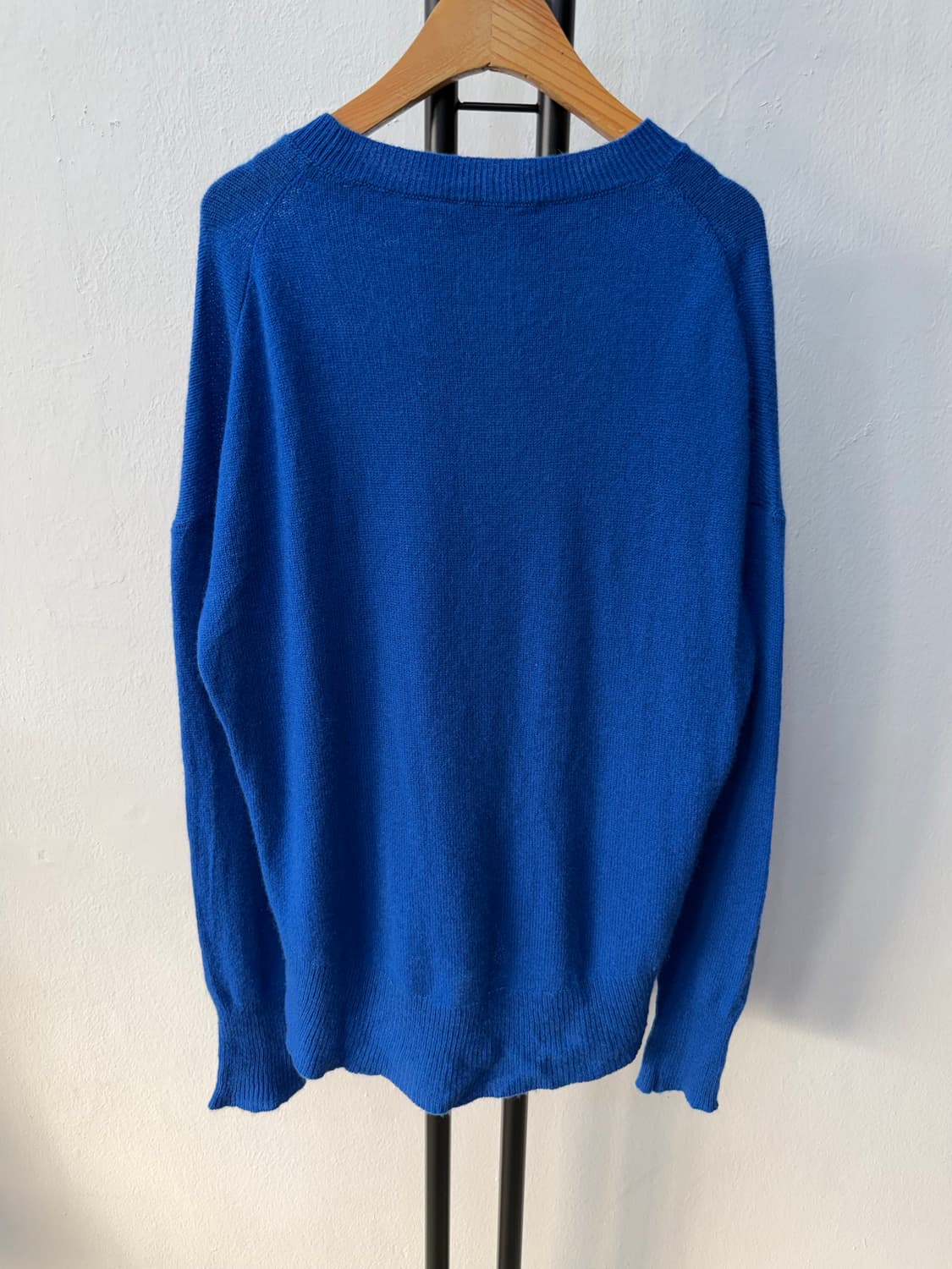 정품) 띠어리 여성 캐시미어100 니트 스웨터 S 상품이미지5