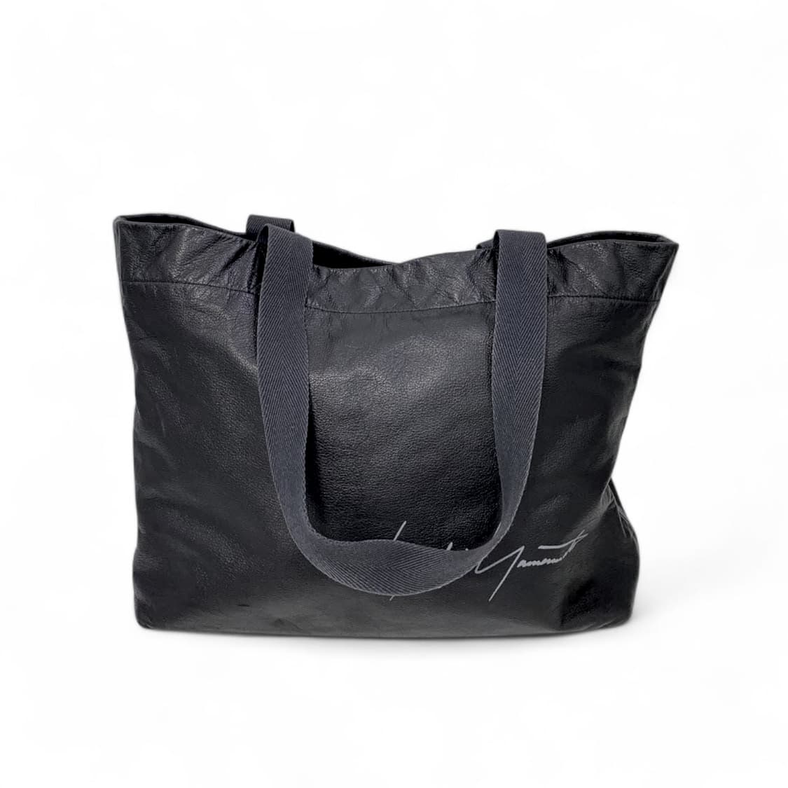 요지 야마모토 카우레더 레터링 토트백 상품이미지1