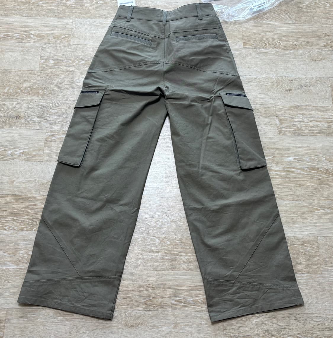 Darted Cargo Pants Dark Beige 상품이미지2